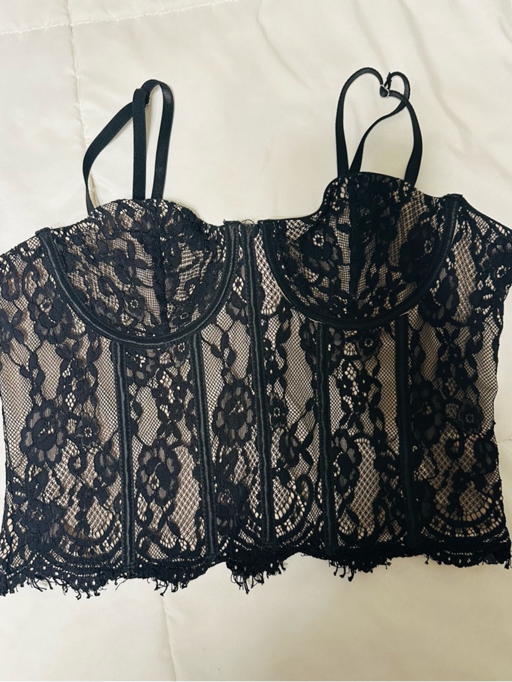 SHEIN Black Lace Bustier Crop Top